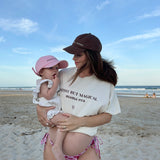 Messy & Magical Mama Shirt (Beige)